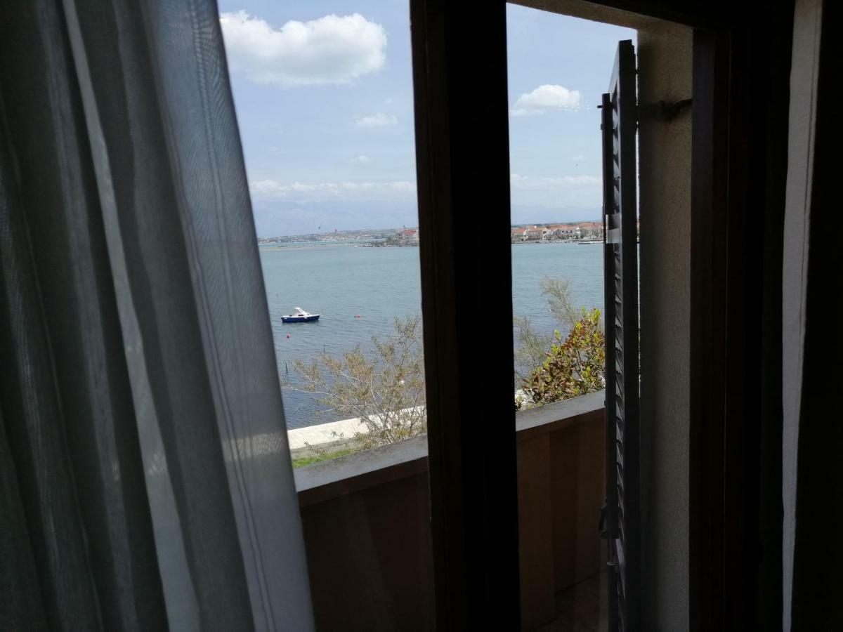 Seaview Holiday Apartments, Ventura Nin Eksteriør bilde